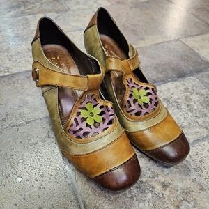 L'artiste Jardin Leather Mary Jane Shoes Size 38 (US 8)